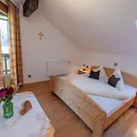 Apartment Apartmenthaus - Erlebenswert Bauernhof Gruber