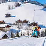 Apartmenthaus - Erlebenswert Bauernhof Gruber *