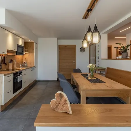 Apartmenthaus - Erlebenswert Bauernhof Gruber * Sankt Lorenzen im Lesachtal