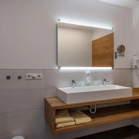 Apartmenthaus - Erlebenswert Bauernhof Gruber *