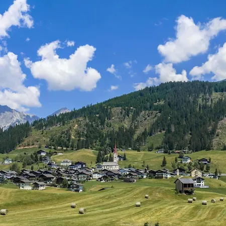 Apartmenthaus - Erlebenswert Bauernhof Gruber Sankt Lorenzen im Lesachtal