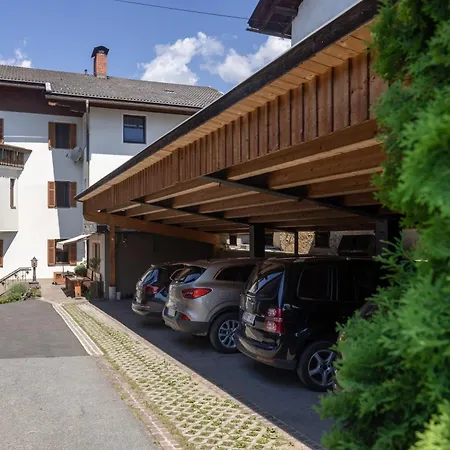 Apartmenthaus - Erlebenswert Bauernhof Gruber * Sankt Lorenzen im Lesachtal