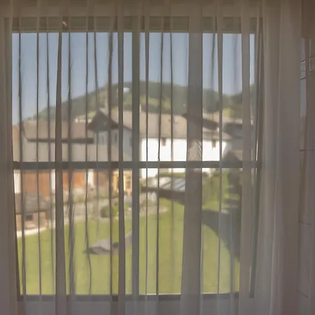 Apartmenthaus - Erlebenswert Bauernhof Gruber Sankt Lorenzen im Lesachtal